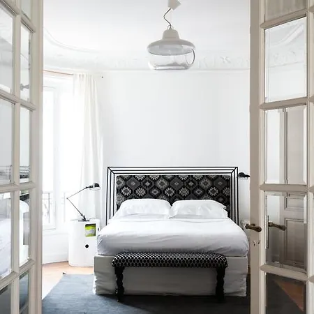Onefinestay - Batignolles Private Homes *