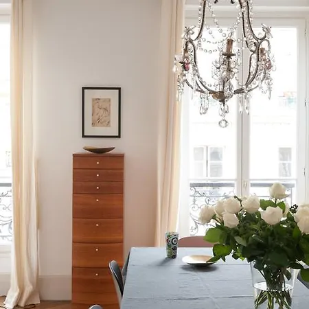 Onefinestay - Batignolles Private Homes *