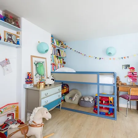 Onefinestay - Batignolles Private Homes * Paris